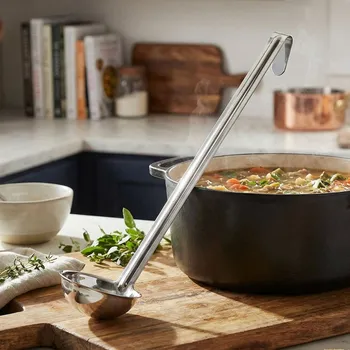 Naběračka Naběračka z nerezové oceli SOUP 35 cm