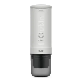 Příprava kávy Outin Nano Portable Espresso Machine – Pearl White