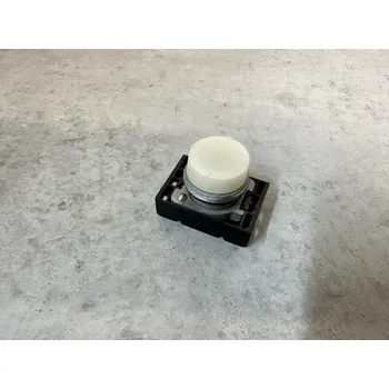 vypínač Ovládací / spínací / signalizační tlačítko Lovato včetně základny Varianta: Sig. hlavice bílá - bez chrom. kroužku