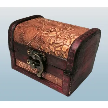 Železářství Malá truhlička 9,5x7x7 cm – stylová schránka na poklady