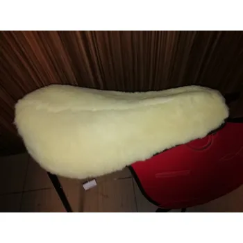 Vybavení pro koně Potah na posedlí dostihového sedla - umělý beránek šedá barva