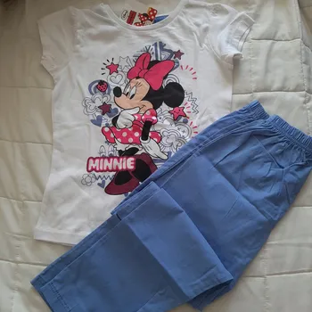 Dívčí pyžamo Nové pyžamo Minnie Mouse, velikost 122 cm, krátký rukáv, bavlna