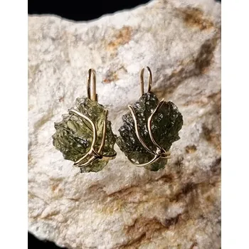 Náušnice Zlaté náušnice s nebroušenými vltavíny P26 0008