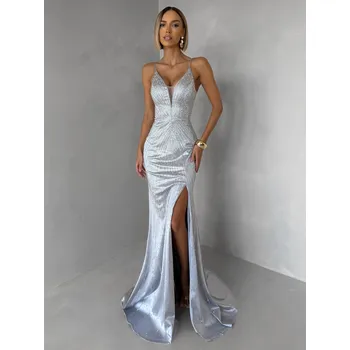 Dámské šaty Stříbrné plesové třpytivé šaty RAVELLE s rozparkem Velikost: L