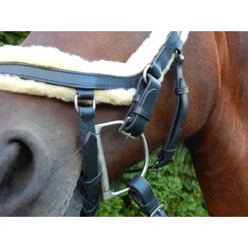 Vybavení pro koně Uzdečka Micklem s beránkem Mámekoně Barva: černá, Velikost: COB