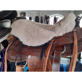 Napínací potah Potah na posedli umely beranek Barva: béžová, Typ: Široké