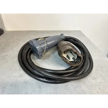 Elektrická zásuvka SEZ Redukce stará vidlice zásuvka 4 kolík 380V/25A na čtyřkolík 4P 16A CZ1643