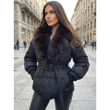 Dámská zimní bunda s pravou kožešinou v černé barvě, VELIKOST S