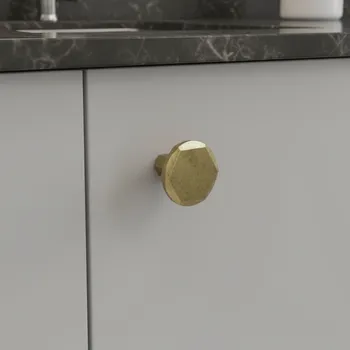 Nábytkové kování Giusti Úchytka knopka LAMEGO / Staromosazná