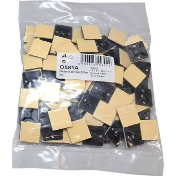 Stahovací páska Držák stahovací pásky plochý 20x20mm černý, balení 100ks