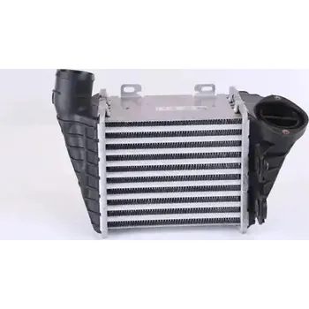 Chladič motoru Nissens 96795 Chladič stlačeného vzduchu (Intercooler)