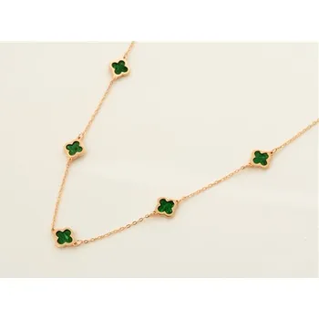 Náhrdelník Dámský náhrdelník z růžového zlata se čtyřlístky s malachity ZLNAH234F + Dárek zdarma