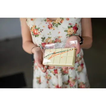 Čokoláda JANKOVA dubajská čokoláda 2. jakost - bílá