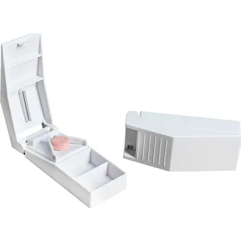 Dávkovač léků Půlič tablet