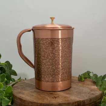 Čistý měděný kovaný džbán s květinovým vzorem a víčkem ± 2 litry, 1ks