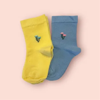 Dětské bavlněné ponožky 2 páry - motiv květin žlutá a modrá Velikosti Dětské: 25 - 29