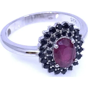 Řetízek Šperky Jan Kos Jan Kos jewellery Stříbrný prsten s rubínem 12126982