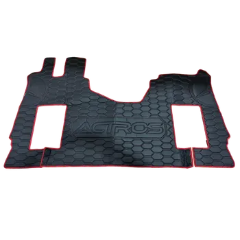 Ochranný autopotah Podlaha Mercedes Actros MP4 a MP5- černá/červené prošivání (Gigaspace)