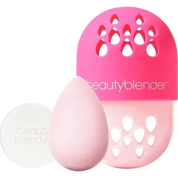 Kosmetická sada beautyblender Doplnky-pro-liceni SetDárková sada 1 houbička na make-up Beautyblender + pevná Beautycleanser Blender Defender 1 Stk. (568,00 Kč / 1 ks.)