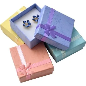 Dárková krabička Papírová dárková krabička 60 x 60 mm Červená