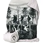 EPEE Přehoz 100 x 150 cm Stranger Things