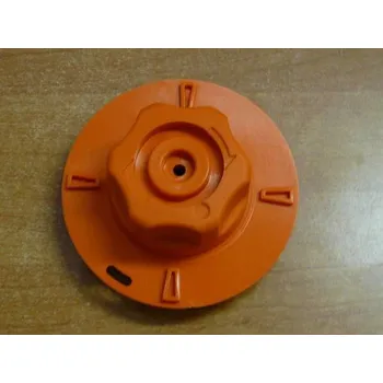 Strunová hlava střed strunové hlavy