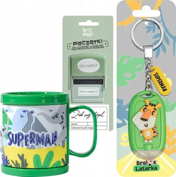 Obraz Dárková sada pro chlapce s nápisem SUPERMAN 3D, zelený hrnek a přívěsek na klíče.
