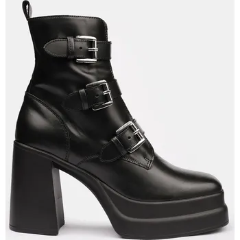 Dámská zimní obuv Baťa dámská kotníková obuv na vysokém podpatku černé, vel. 36