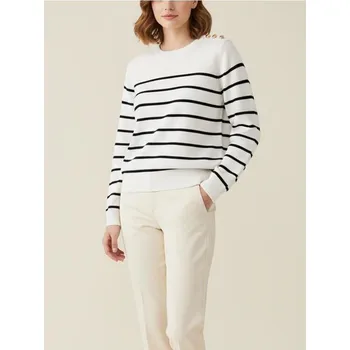 Dámský svetr Sinsay - Pruhovaný svetr s ozdobnými knoflíky na ramenou - bílá - 064IJ-00P - 064IJ-00P-S