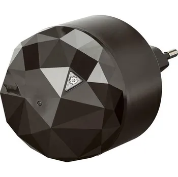 LEGRAND | Mobilní zásuvka Control, Céliane s Netatmo, připojení až 100 zařízení, dálkové ovládání