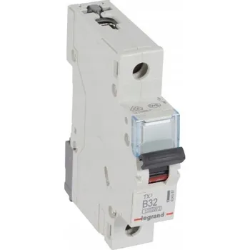 modulární přístroj a rozvaděč LEGRAND Jistič 32A, charakteristika B, typ S191 TX3 S311, 10kA AC