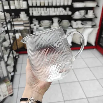 Bastion Collections Skleněný džbán JUG M RELIÉF, 9,5x12,6cm b380130