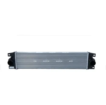 Chladič motoru NRF 30877 Chladič stlačeného vzduchu (Intercooler)