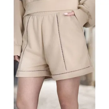 Dámská móda Sinsay - Kraťasy s&nbsp;ažurovým lemem - béžová - 4256Z-02X - 4256Z-02X-S