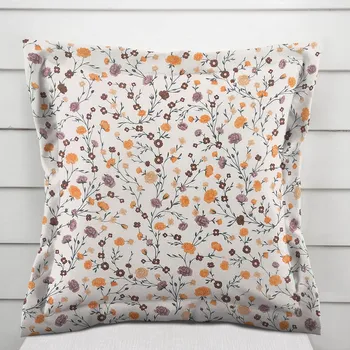 Povlak na polštářek Bavlněný povlak na polštář s lemem Sandra SA-720 Oranžovo-hnědo-béžové drobné květiny na smetanovém 40 x 60 cm