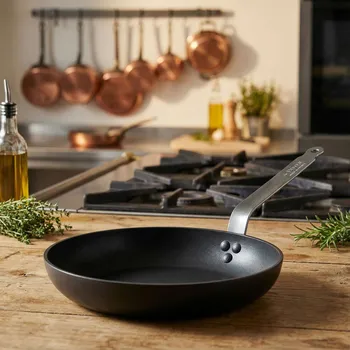 Pánev DE BUYER Choc Intense 28 cm černá - nepřilnavá pánev