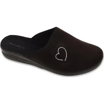 Dámská móda Pantofle bačkory papuče dámské Befado 551D015 černé se srdíčkem velikost: 41