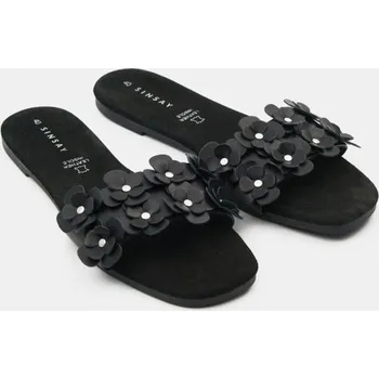 Dámské pantofle Sinsay - Pantofle s 3D aplikacemi - černá - 351EL-99X - 351EL-99X-36