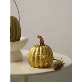 Lampička Sinsay - LED lampička ve tvaru dýně - hnědá - 028FS-82X - 028FS-82X-ONE