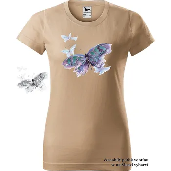 Dámské tričko damske-vtipne-tricko-potisk-delfini-menici-barvu Velikost dámská trička Basic: M šířka 47, délka 63, Odstín dámské tričko Basic: Pískové