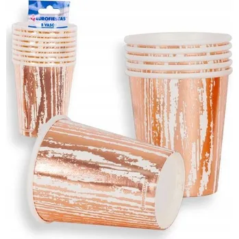 Papírové kelímky s dřevěným vzorem a růžovým zlatem