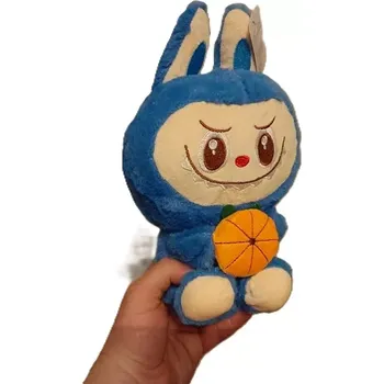 plyšák Plyšová hračka Labubu sedící s mandarinkou - modrá