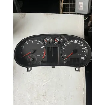 Budíky AUDI 8L0919880A