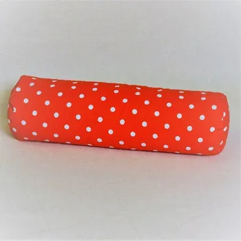 Polštář Balmy Pohankový relaxační válec 15 x 70 cm červený puntík Pouze potah