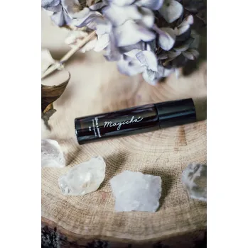 Dámský parfém Alma Přírodní olejový parfém “MAGICKÁ” Velikost: 10 ml