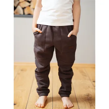 Hřejivé čokoládové tepláky Velikost: 110/116