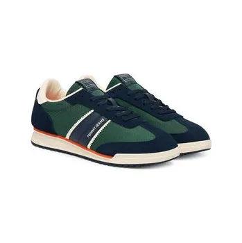 Dámské tenisky Sneakersy Tommy Jeans Tjm Retro Runner Cleated Winter EM0EM01664 Tmavomodrá 42