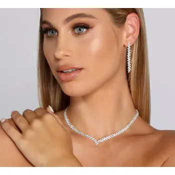 Souprava šperků B-TOP Postříbřená souprava náušnic a náhrdelníku s vrstvenými krystaly