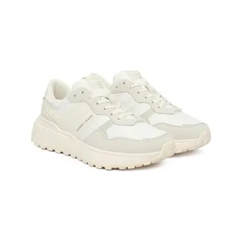 Dámské tenisky Tommy Jeans Sneakersy Tjw Cleated Runner Suede Mix EN0EN02921 Écru 36