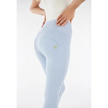 Dámské kalhoty Freddy kalhoty WR.UP ve světle modré barvě, vysoký pas, super skinny střih, 3/4 délka Možnosti velikostí: XS